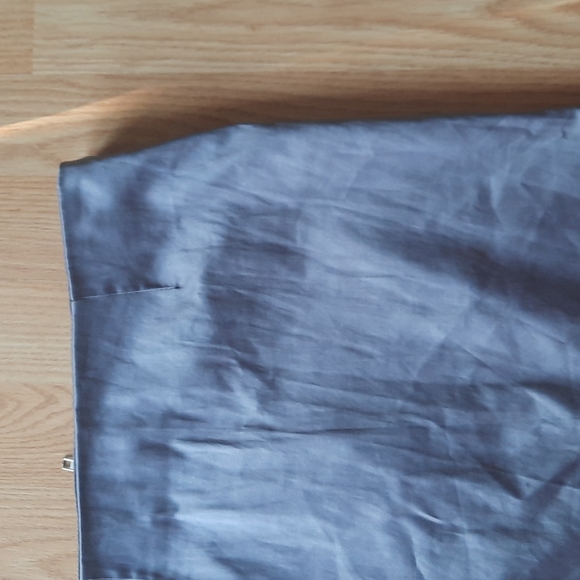 Skirt - Picture 3 of 8